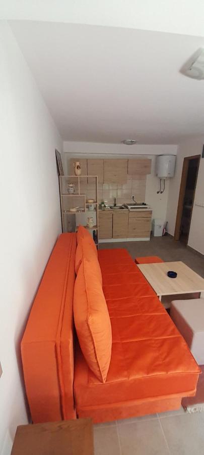 Apartman Nesa Boracko Jezero Konjic Exterior foto