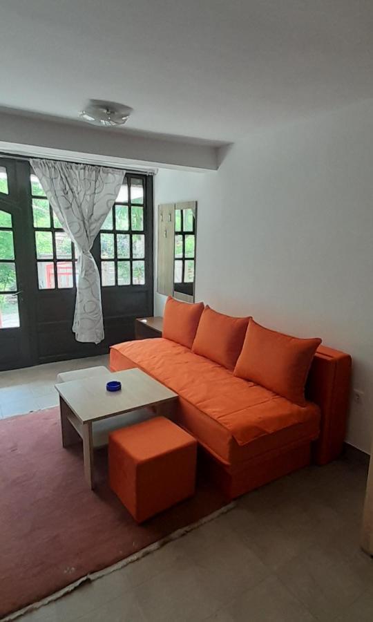 Apartman Nesa Boracko Jezero Konjic Exterior foto